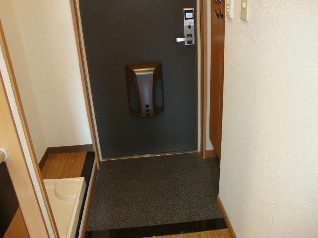 コーポハウス花の玄関|玄関