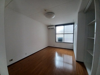 【居間・リビング】 | ABBEY ROAD | 8.5帖の洋室です。