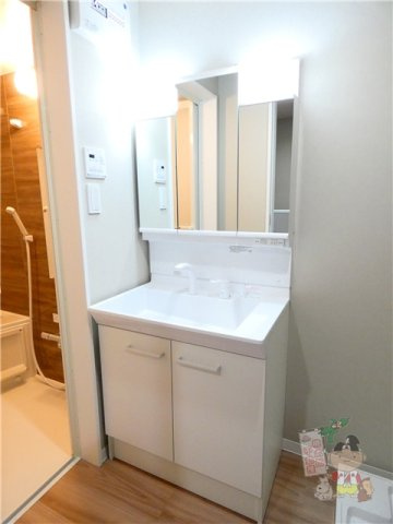 Ｓｅｒｅｎａｄｅ(セレナーデ)の洗面所