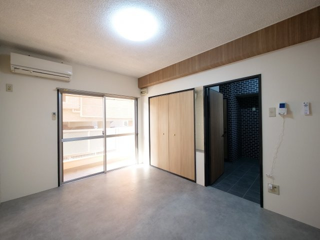 ル・クール瀬戸Ⅱ棟の洋室|※写真は別の部屋のものです。
