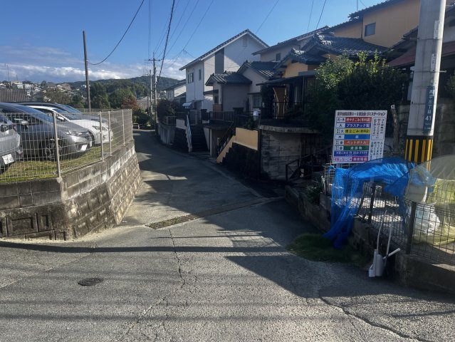 熊本市北区高平3丁目売地の前面道路含む現地写真
