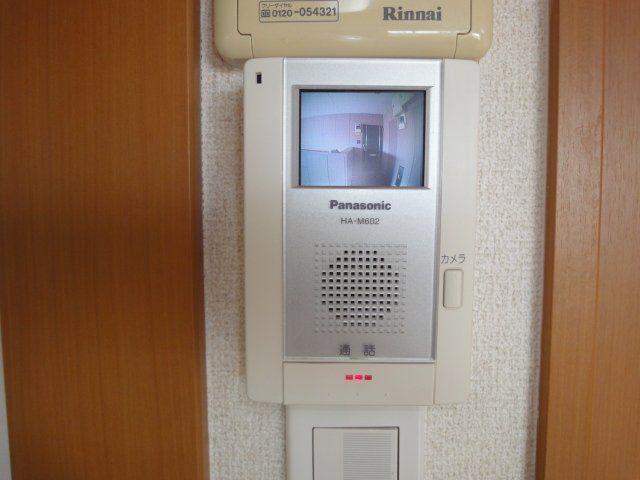 ヴィレッジ清洲Ⅱのセキュリティ|カメラ付インターホン