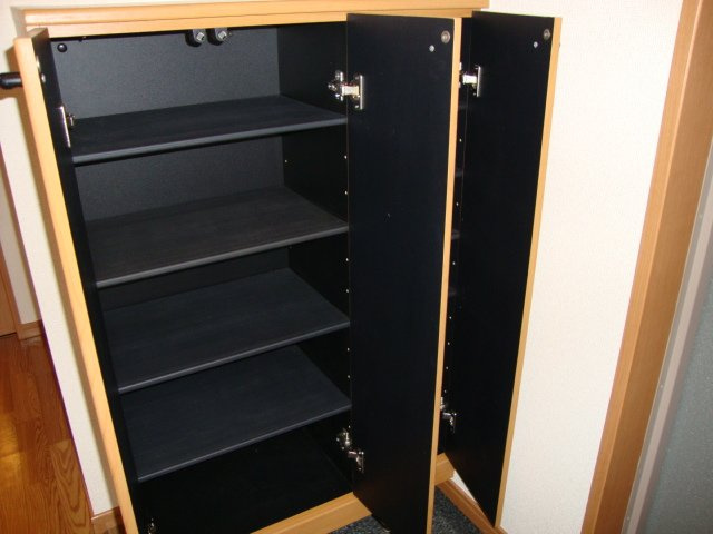 ヴィレッジ清洲Ⅱの収納|下駄箱