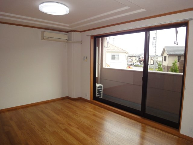 ヴィレッジ清洲Ⅱの居間・リビング|リビング