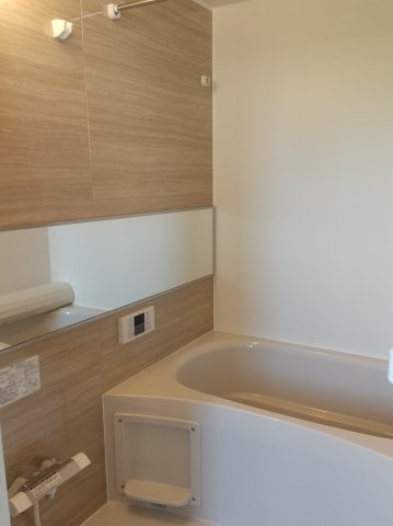 ブルジェオンAの浴室