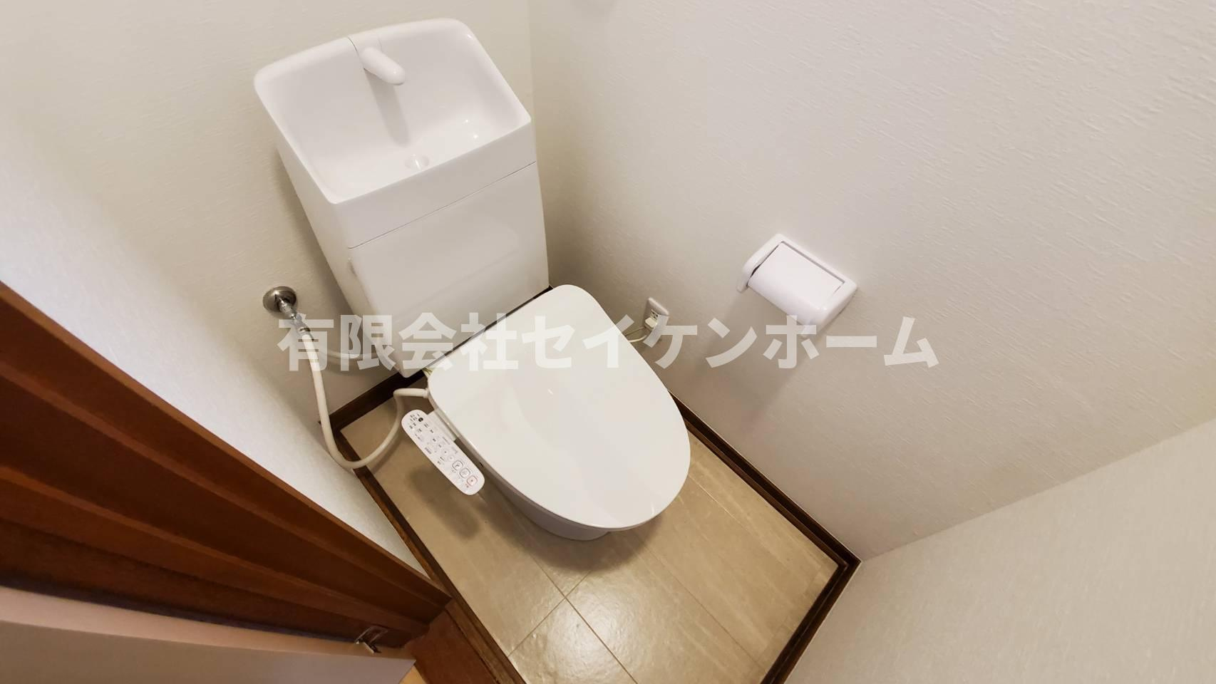 熊谷市佐谷田　中古戸建のトイレ