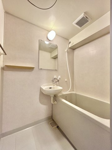 パティオ本山の浴室