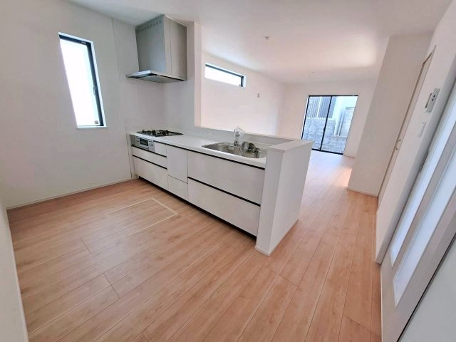 ハートフルタウン読谷村長浜　B号棟の前面道路含む現地写真|2025/7/12現地写真