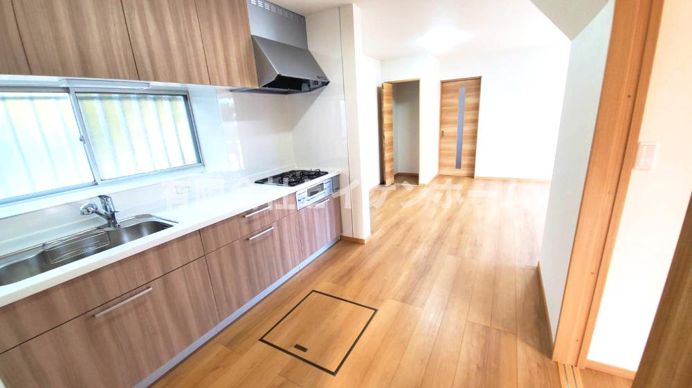 熊谷市冑山　中古戸建のキッチン