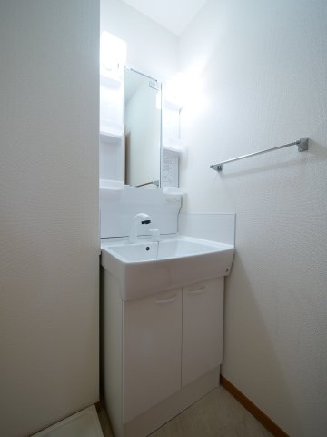 デューク古都の独立洗面台