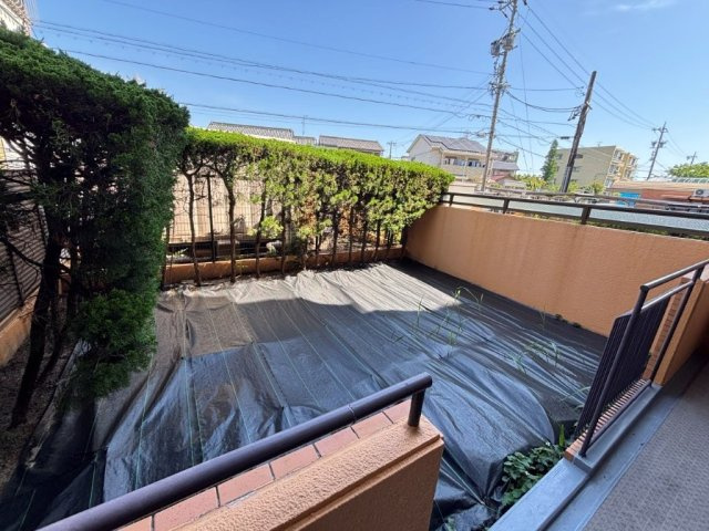 ライオンズマンション元八事第弐の庭