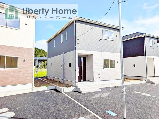 北茨城市磯原町木皿第3　新築戸建　2号棟の外観|ご予約をいただければ、『平日の空いた時間』『周辺物件まとめて見たい』『1件だけ見たい』ももちろん可能です♪
お気軽にお問合せください♪