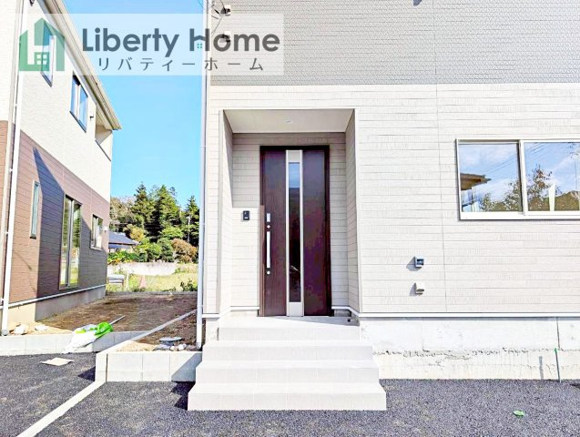 北茨城市磯原町木皿第3　新築戸建　2号棟のエントランス