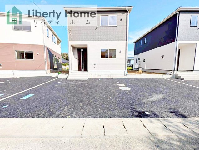 北茨城市磯原町木皿第3　新築戸建　2号棟の駐車場