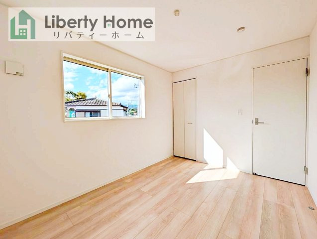 北茨城市磯原町木皿第3　新築戸建　2号棟の洋室