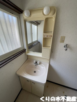 【洗面所】 | コーポラティブ長畑 | ゆったりとスペースのある洗面所