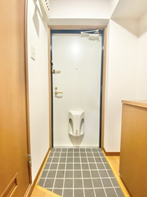 【玄関】 | 神田レジデンス | ※同型写真