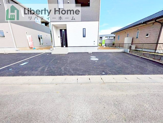 北茨城市磯原町木皿第3　新築戸建　3号棟の駐車場