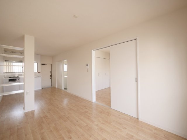 コーポラス小西　当新田の居間・リビング