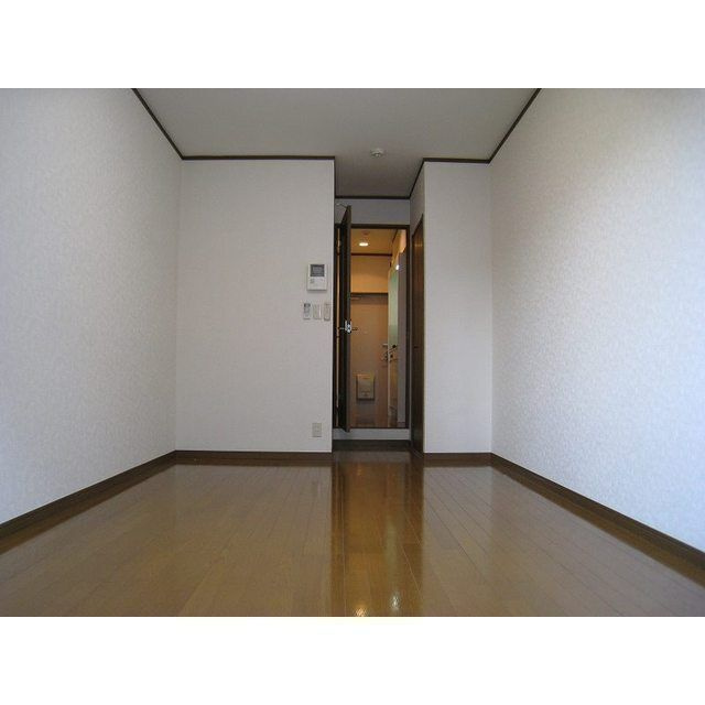 アムール 本町東の居間・リビング