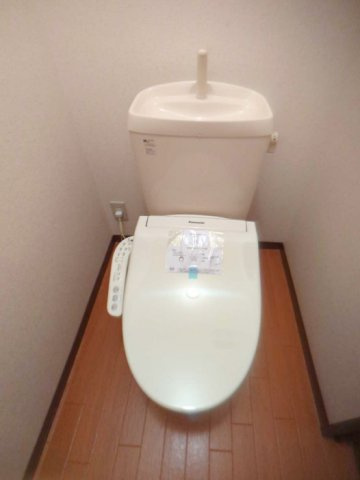 パル春日 A棟のトイレ