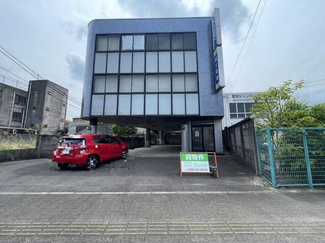 刈谷市司町ビル1棟(P6台可)の外観