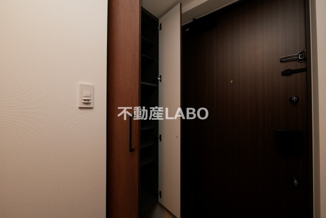 ＡＦＦＬＵＥＮＣＥ難波ＥＡＳＴの収納