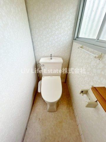 西東京市新町3丁目戸建のトイレ