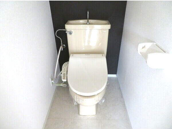 キャトルセゾン藤が丘のトイレ