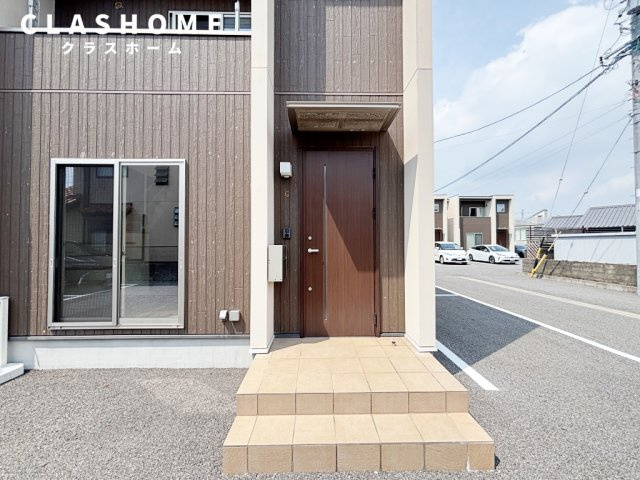 CASITA⽥⼾　　刈谷市近郊の賃貸はクラスホームのエントランス
