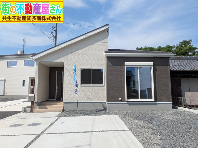 リーブルガーデン美浜町奥田西卯起　4号棟の外観|4号棟：平屋の4LDK♪室内ご覧いただけます。