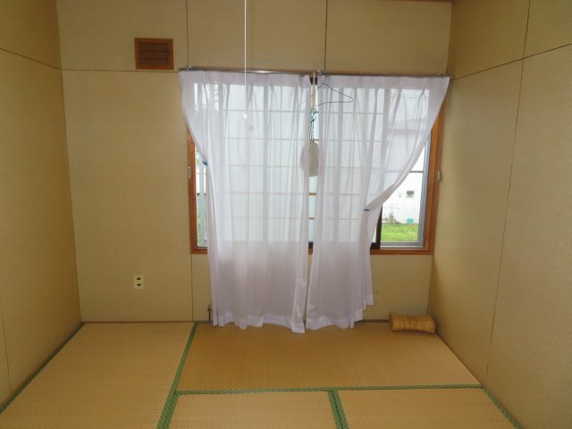 【和室】 | 北見市相内町59番地26　中古売家 | ２階６帖和室窓側