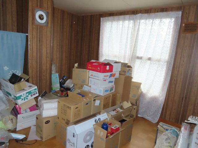 【洋室】 | 北見市相内町59番地26　中古売家 | ２階7.5帖洋室窓側