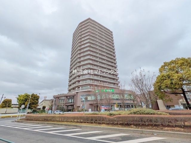 練馬区春日町5丁目　エリム春日町　駅直結タワーマンションの外観