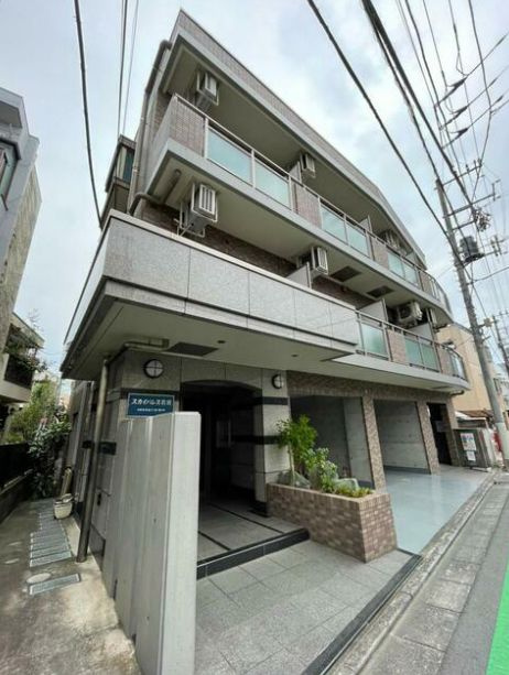 スカイパレス若宮の外観