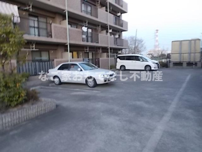 【駐車場】 | ソレーユ五条　壱番館