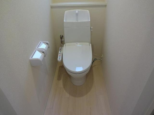 グレーシアK＆S　Ⅱのトイレ|シャワー付トイレ