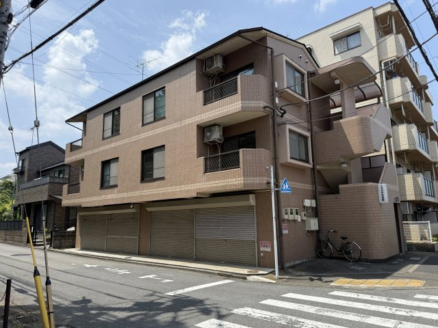 多摩市豊ヶ丘２丁目の賃貸マンション