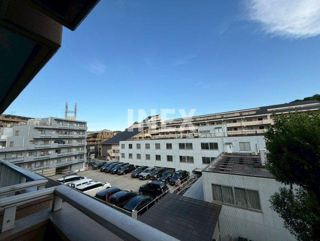 横浜市中区山元町４丁目の賃貸マンションの展望