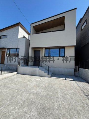 【外観】 | 神戸市西区福吉台2丁目　新築戸建2号地　仲介手数料無料！ | 落ち着いた雰囲気の外観です