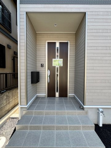 久留米市諏訪野町５－3の玄関
