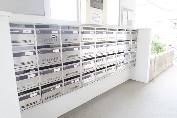 丸山コーポのロビー