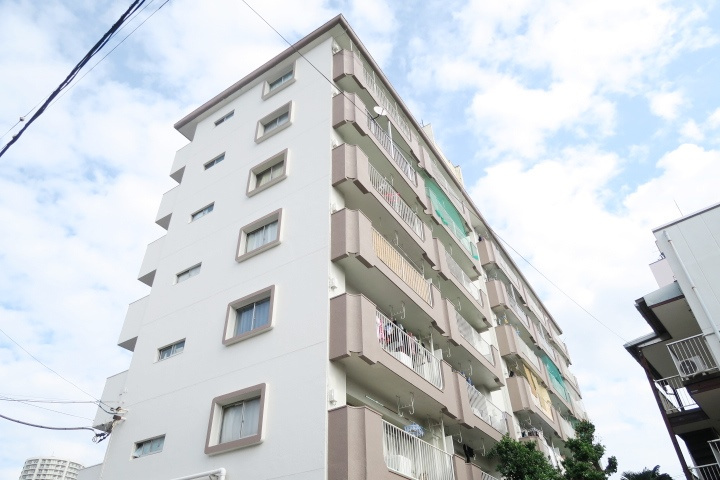 丸山コーポの外観