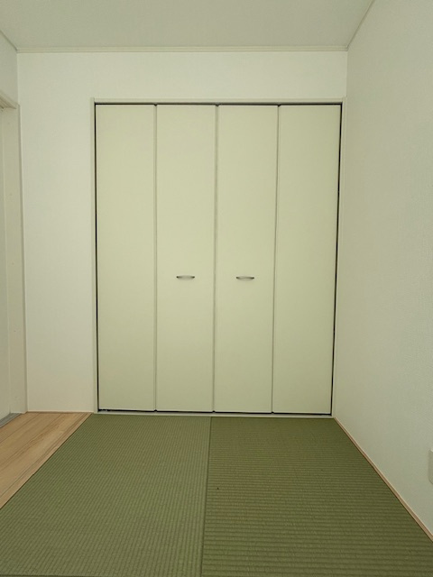 久留米市諏訪野町５－2の収納