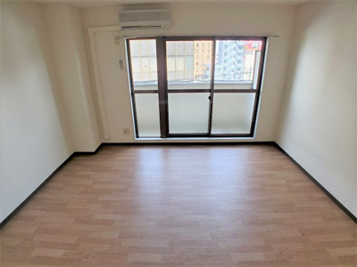 【居間・リビング】 | ファミール神宮前