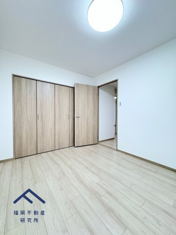 グリーンマンションやよい坂の洋室