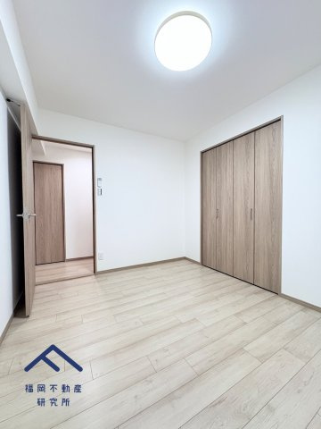 グリーンマンションやよい坂の駐車場