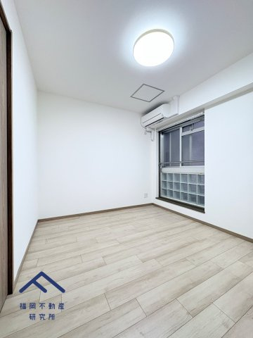 グリーンマンションやよい坂の洋室