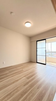 【子供部屋】 | 宝塚御殿山マンション | 洋室