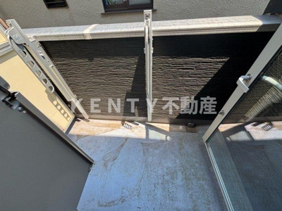 【バルコニー】 | カインドネス南雪谷 | 開放的で明るい空間を演出してくれるバルコニーです